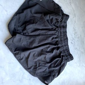 Lulu Lemon hotty hot shorts black